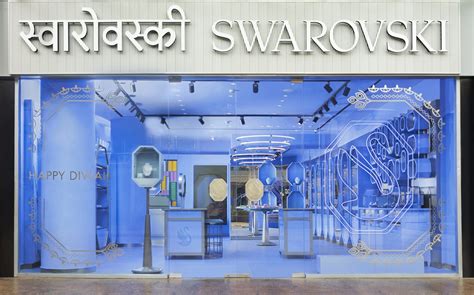 swarovski store garden city ny.